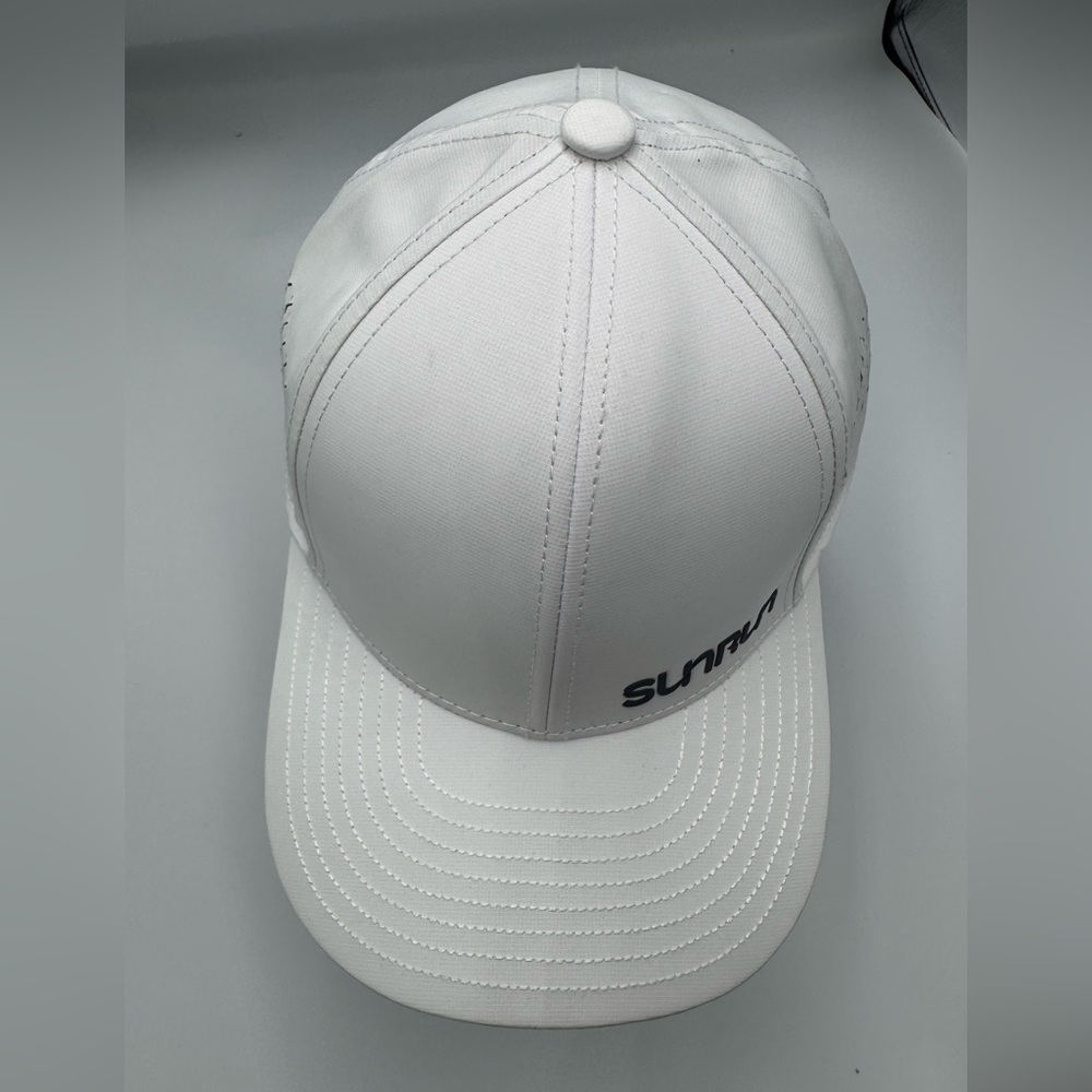 SUN RUN white running snapback hat - Picture 5 of 6